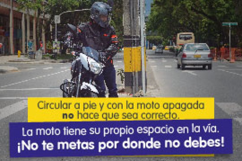 ¿Muy vivito por hacer lo prohibido con tu moto apagada?