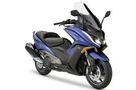 Kymco presentó los maxiscooters XCITING S 400 y AK 550 en la F2R