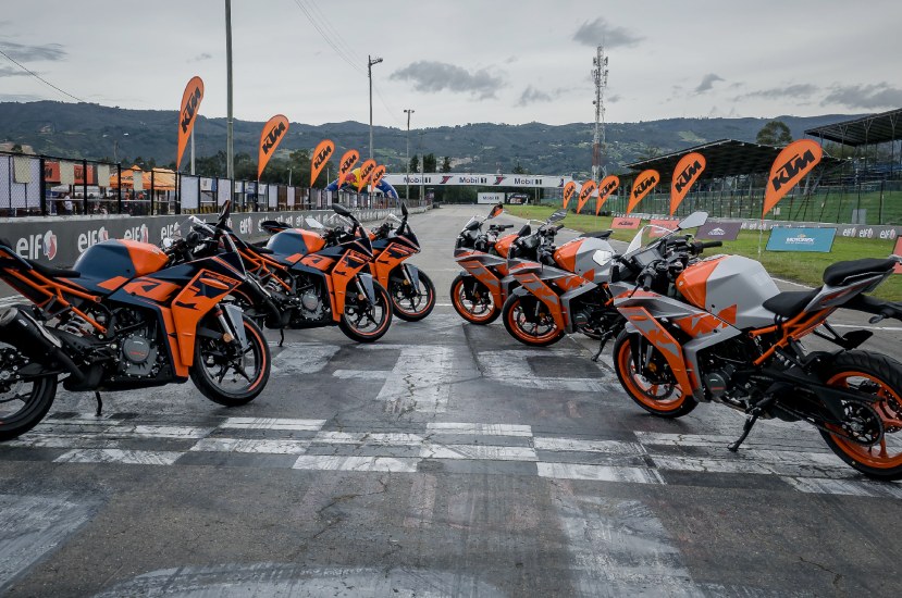 Las nuevas KTM supersport arrasaron en el lanzamiento oficial