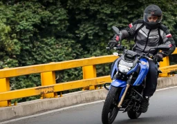 Motociclistas y seguridad: Cómo evitar las Distracciones Comunes al Conducir en la Ciudad